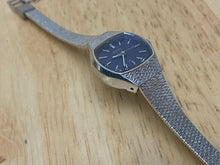 Load image into Gallery viewer, VTG Seiko 1104-3380 Lady 17J White Gold Plated Hand-Wind Mechanical Watch Hours