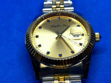 Load image into Gallery viewer, Unused Sapphire time Men Gold Fluted Bezel Analog Quartz Watch Hours~New Battery