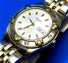 Load image into Gallery viewer, Caravelle Bulova 40C39 Leader Club Mens Dual Tone Quartz Watch Hours~New Battery
