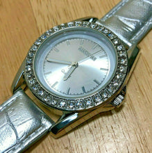 Load image into Gallery viewer, Unused Manhattan By Croton Men Silver Leather Analog Quartz Watch Hours~New Batt