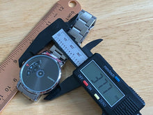 Load image into Gallery viewer, Unused WoMaGe Mens Jump Hour Silver Black Analog Quartz Watch Hours~New Battery