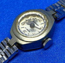 Load image into Gallery viewer, Vintage Grovana Lady 17 Jewels Silver Swiss Hand-Winding Mechanical Watch Hours