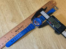 Load image into Gallery viewer, Vintage Unbranded Flying Over Island Silver Blue Hand-Wind Mechanical Watch Hour
