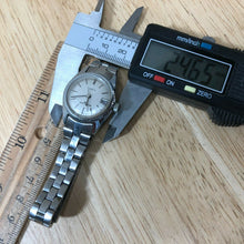 Load image into Gallery viewer, Vintage Timex Lady Fluted Bezel Silver Hand-Winding Mechanical Watch Hours~Date