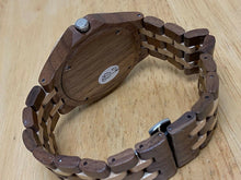 Load image into Gallery viewer, Nice Unbranded Mens Light Solid Wood Analog Quartz Watch Hours~Date~New Battery