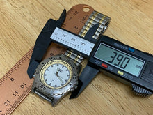 Load image into Gallery viewer, Vintage Timex Men Moving Bezel Diver Style Analog Quartz Watch Hours~New Battery
