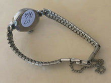 Load image into Gallery viewer, Vintage Waltham Lady 17J Genuine Diamonds Swiss Hand-Wind Mechanical Watch Hours