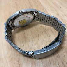 Load image into Gallery viewer, Vintage Silver Fluted Bezel Wellington High School Quartz Watch Hour~New Battery