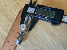 Load image into Gallery viewer, Vintage Wyler Lady Silver Cocktail Stretch Swiss Hand-Wind Mechanical Watch Hour