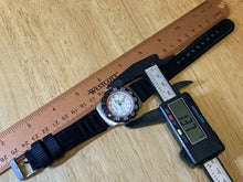 Load image into Gallery viewer, Eddie Bauer Men Lady Formula-Style Move Bezel Analog Quartz Watch Hours~New Batt