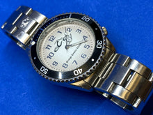 Load image into Gallery viewer, Orange County Choppers Men Moving Bezel Steel Analog Quartz Watch Hours~New Batt