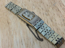 Load image into Gallery viewer, Vintage Seiko 1520-3339 Lady 17 Jewels Gold Tone Hand-Wind Mechanical Watch Hour