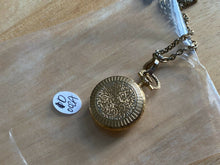 Load image into Gallery viewer, VTG Caravelle Bulova Lady Gold Tone Hand-Wind Necklace Pendant Pocket Watch Hour