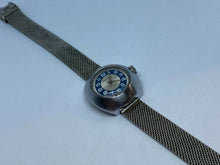 Load image into Gallery viewer, Vintage Waltham Lady 17 Jewels UFO Shape Swiss Hand-Wind Mechanical Watch Hours