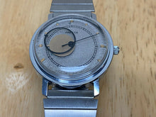 Load image into Gallery viewer, Paketa CCCP Russia Men Unique Hands Stretch Band Hand-Wind Mechanical Watch Hour