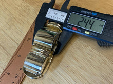Load image into Gallery viewer, Vintage Sheffield Lady Aluminum Covered Bracelet Hand-Wind Mechanical Watch Hour