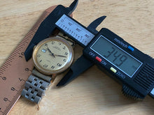 Load image into Gallery viewer, Vintage Timex Viscount Mens Gold Tone Self-Wind Automatic Mechanical Watch Hours