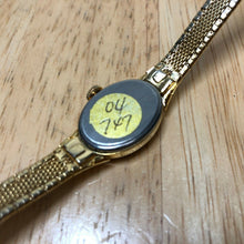 Load image into Gallery viewer, Vintage Majestime Lady 17 Jewels Gold Tone Oval Hand-Wind Mechanical Watch Hours