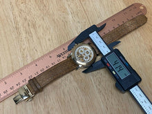 Load image into Gallery viewer, Unbranded Men 20 Jewels Sapphire Golden Skeleton Automatic Self-Wind Watch hour