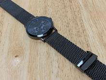 Load image into Gallery viewer, Unused Stylish Geoffrey Beene Men Black Mesh Analog Quartz Watch Hour~New Batter