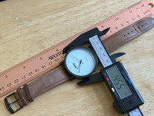 Load image into Gallery viewer, SKMEI Mens 30m Black White Leather Band Analog Quartz Watch Hours~New Battery