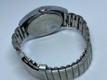 Load image into Gallery viewer, Stunning VTG Timex Marlin Mens Silver Hand-Wind Mechanical Watch Hours~Day Date