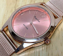 Load image into Gallery viewer, Appolus New York Men Rose Gold Tone Mesh Band Analog Quartz Watch Hours~New Batt