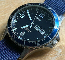 Load image into Gallery viewer, Timex T2N678 Men 100m Diver Blue Bezel Analog Quartz Watch Hour~Day Date~New Bat