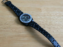 Load image into Gallery viewer, Vintage Timex Lady 31mm Moving Bezel Diver Style Hand-Wind Mechanical Watch Hour