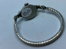Load image into Gallery viewer, VTG Gruen Lady 4 Diamonds 10k GF Band Cocktail Hand-Wind Mechanical Watch Hours