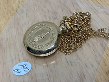 Load image into Gallery viewer, VTG Avon Presidents Club Lady 17J Hand-Wind Necklace Pendant Pocket Watch Hours