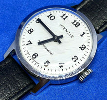 Load image into Gallery viewer, Vintage Kienzel Germany Men Silver White Leather Hand-Wind Mechanical Watch Hour