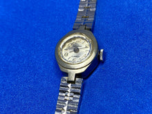 Load image into Gallery viewer, Vintage Grovana Lady 17 Jewels Silver Swiss Hand-Winding Mechanical Watch Hours