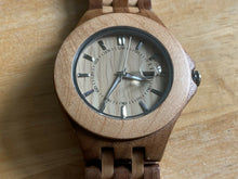 Load image into Gallery viewer, Nice Military Dila Mens Solid Wood Analog Quartz Watch Hours~Date~New Battery