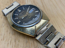 Load image into Gallery viewer, Vintage Seiko DX 6106 Men 17J Gold Tone Self-Wind Automatic Watch Hours~Day Date