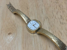 Load image into Gallery viewer, Vintage Elgin Lady 17 Jewels Gold Tone Barrel Hand-Wind Mechanical Watch Hours