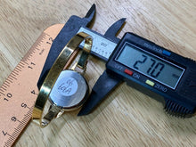Load image into Gallery viewer, Vintage Montrex Lady 17J Art Dial Gold Tone Cuff Hand-Wind Mechanical Watch Hour
