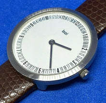 Load image into Gallery viewer, Bai New York Lady 30m Silver White Leather Analog Quartz Watch Hours~New Battery