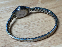 Load image into Gallery viewer, Vintage Timex 400 Lady 17J Classic Silver Stretch Band Hand-Winding Watch Hours