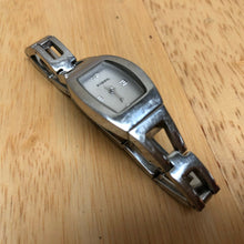 Load image into Gallery viewer, Fossil ES-9381 Lady 30m Silver Steel Barrel Analog Quartz Watch Hour~New Battery