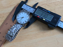 Load image into Gallery viewer, Vintage Timex Mercury Mens Silver White Hand-Wind Stretch Band Mechanical Watch Hours