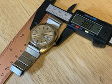 Load image into Gallery viewer, Vintage Timex Indiglo Men Gold Tone Loud Beat Analog Quartz Watch Hour~Run &amp;Stop
