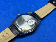 Load image into Gallery viewer, Vintage Armitron Men 50m Moving Bezel Analog Quartz Watch Hour~Day Date~New Batt
