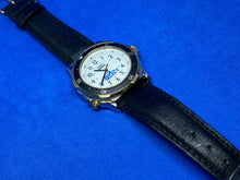 Load image into Gallery viewer, VTG Timex Indiglo Winston Select Men Moving Bezel Quartz Watch Hours~New Battery
