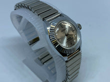 Load image into Gallery viewer, Vintage Geneva Lady Silver Fluted Bezel Stretch Hand-Wind Mechanical Watch Hours
