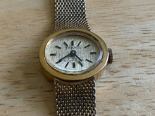 Load image into Gallery viewer, VTG Tempus Lady 21 Jewels Gold Tone 10k GF Band Hand-Wind Mechanical Watch Hours
