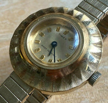 Load image into Gallery viewer, Vintage Timex Lady Gold Tone UFO Style Stretch Hand-Wind Mechanical Watch Hours
