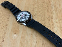 Load image into Gallery viewer, Gaslight Pointe Men 50m Screwdown Crown Steel Quartz Chrono Watch Hours~New Batt

