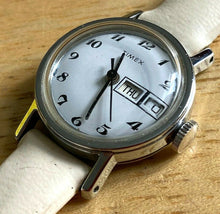 Load image into Gallery viewer, Vintage Timex Lady Classic Silver White Hand-Wind Mechanical Watch Hour~Day Date
