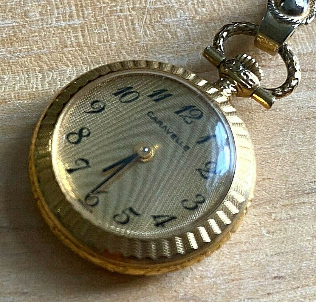 VTG Caravelle Bulova Lady Gold Tone Hand-Wind Necklace Pendant Pocket Watch Hour